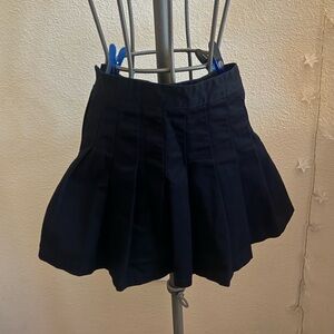 Brandy Melville Pleated Navy Blue Skirt - Never Worn